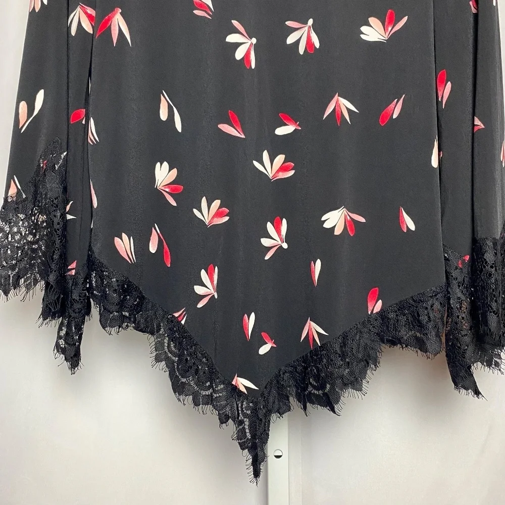 Alfani Womenʻs Black Floral Lace Trimmed Blouse Bell Sleeve Blouse PL